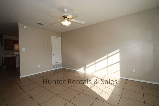 Photo - Updated 3-Bedroom, 2-Bath Townhome with Downstairs Suite in Prime Killeen Location
