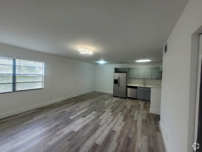 Building Photo - 3043 NW 118th Dr Unit 127F Rental