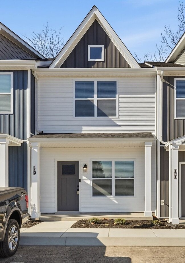 Photo - 119 Front Rdg Cir