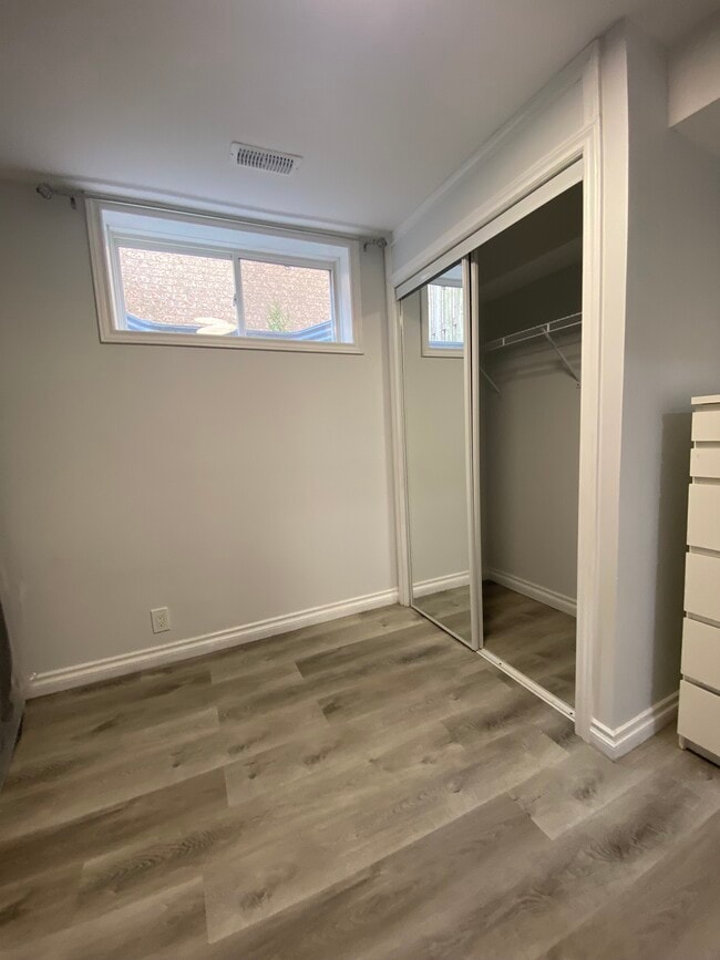 Photo - 98 Mountain Laurel Cres