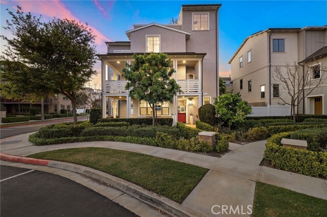 Building Photo - 26 Yerra St
