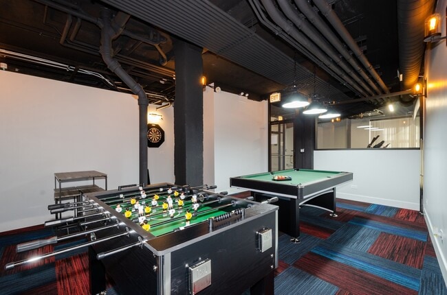 Photo - 7645 N Sheridan Rd Unit 102