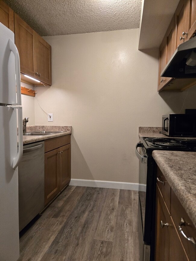 Building Photo - 2707 Valmont Rd Unit Twomile Creek