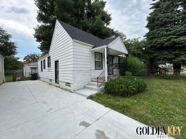 Building Photo - Updated 3 Bedroom Home in Southwest Detroit!
