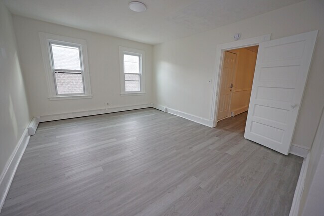 Photo - 358 Washington St Unit 3