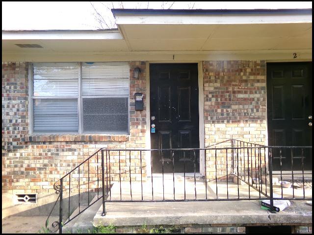 Photo - 217 N Fillmore St