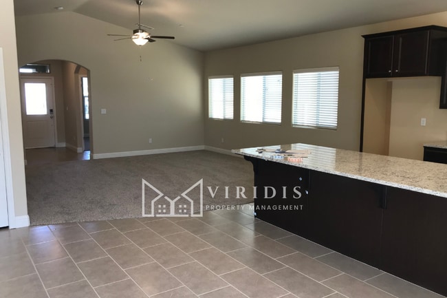 Photo - 5901 Blue Spruce Ave