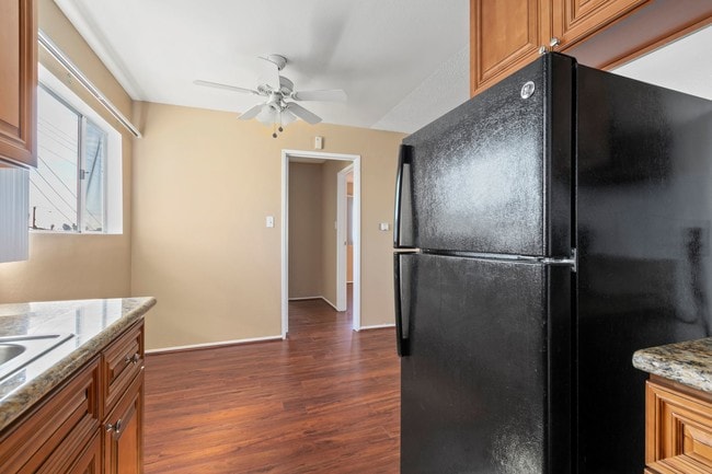 Photo - San Vicente Apartments