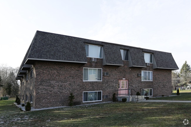 One Dream Estates - Sandstone Estates