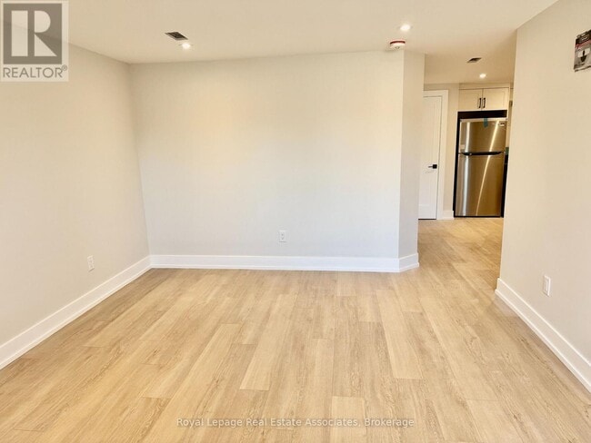 Photo - 246 Marlborough St Unité 3