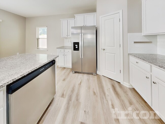 Photo - 138 Spring Knoll Dr