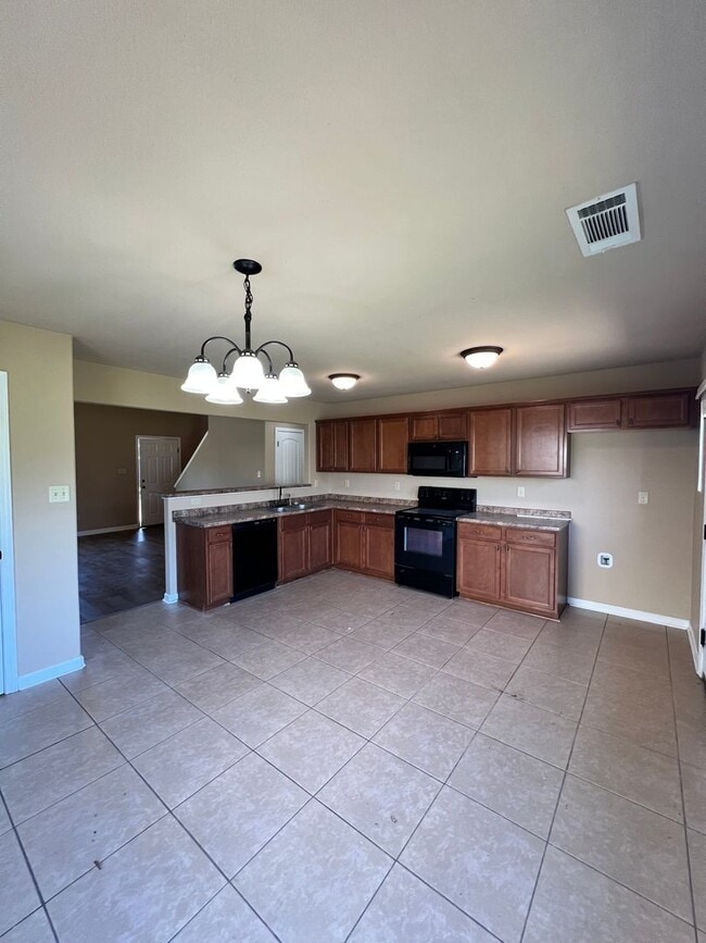Photo - 4 Bdrm 2.5 bath Home- Munford