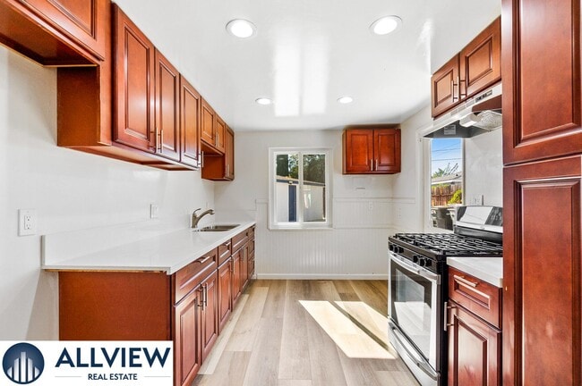 Photo - 452 S Shaffer St Unidad 454