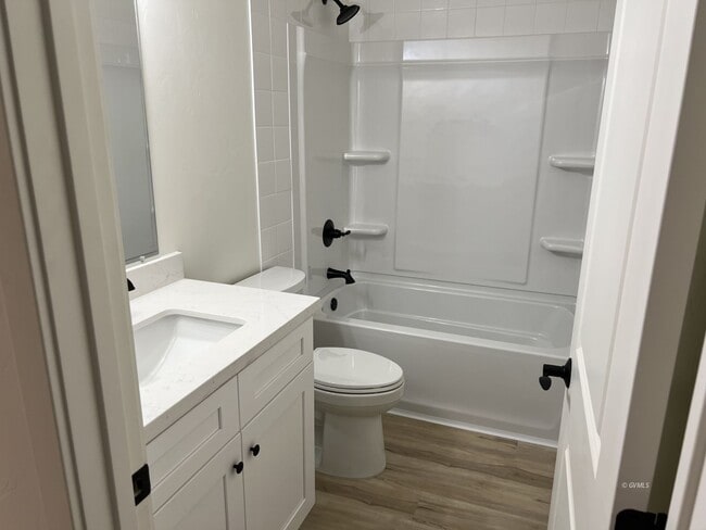 Photo - 172 Plex Cir