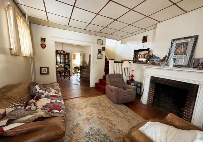 Photo - 633 Edgewood Ave