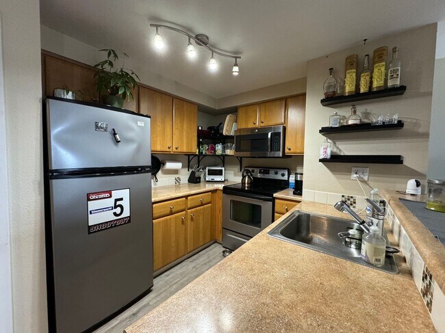 Photo - CLICK "REQUEST A TOUR" NOW!