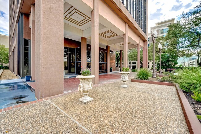 5150 Hidalgo St Unidad 402