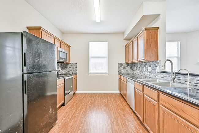 Photo - 4714 Montclair Hill Ln
