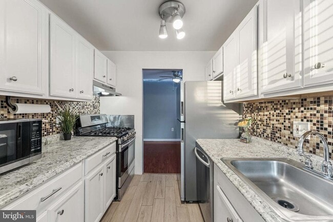 Photo - 444 N Armistead St Unit 304