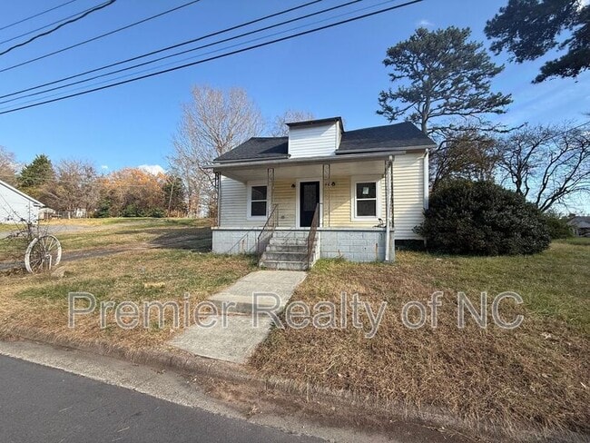 Photo - 172 Mill St