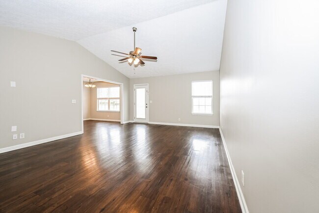 Photo - 2911 Boyle Ct