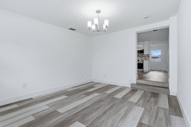 Photo - 2433 NW 97th St Unidad 2437