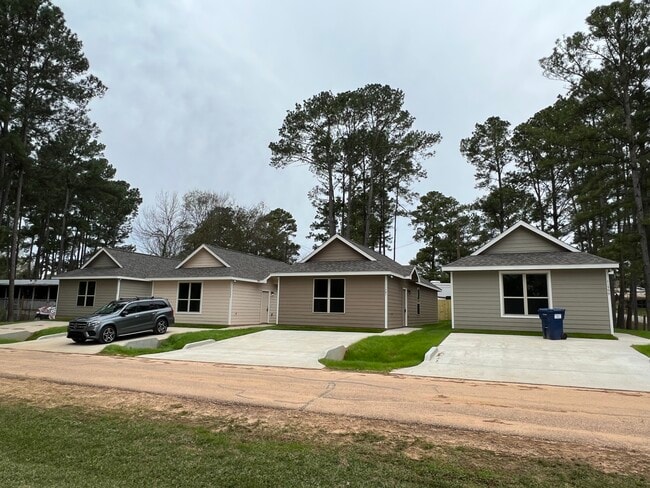 Photo - 11595 Persimmon St