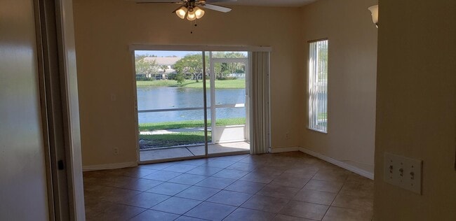 Photo - 5064 Palmbrooke Cir