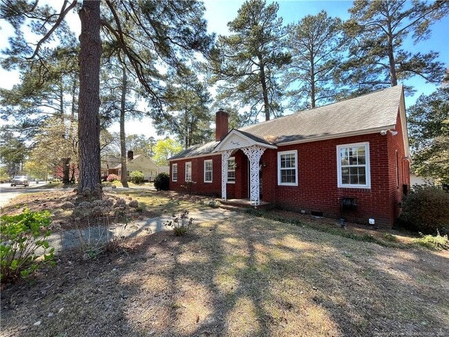 Building Photo - 601 Huske St Rental