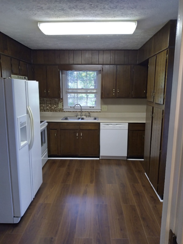 Photo - 3780 Dora Dr SE