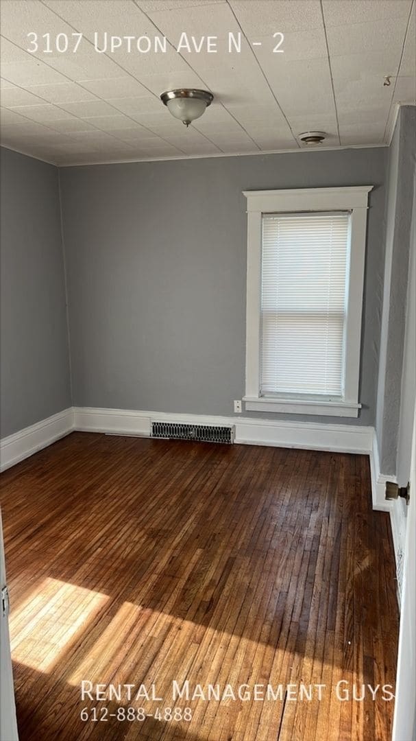 Building Photo - 3107 N Upton Ave Unit 1