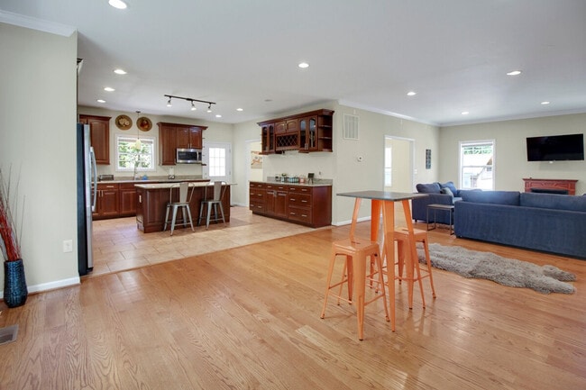 Photo - 6799 Wilson Blvd Unidad ID1395514P