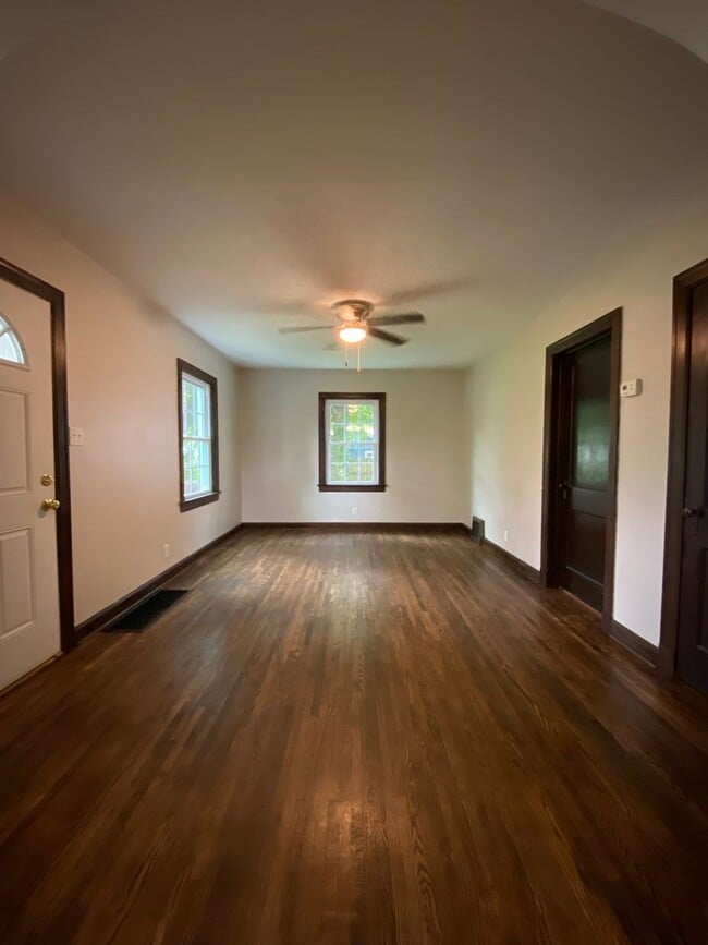 3 Bedroom Single Family Home! - 3 Bedroom Single Family Home!