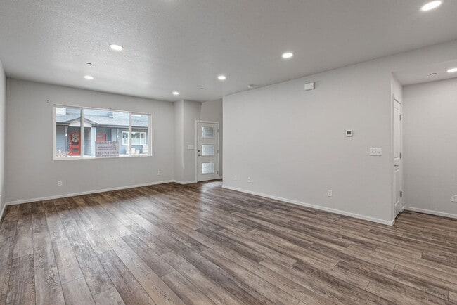 Photo - Students Welcome! Two Story 3 Bed 2.5 Bath Town Home North Fort Collins