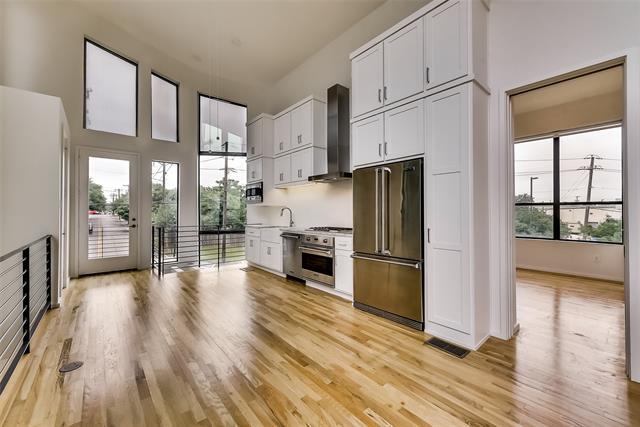 Photo - 1839 Summit Ave Unit 1