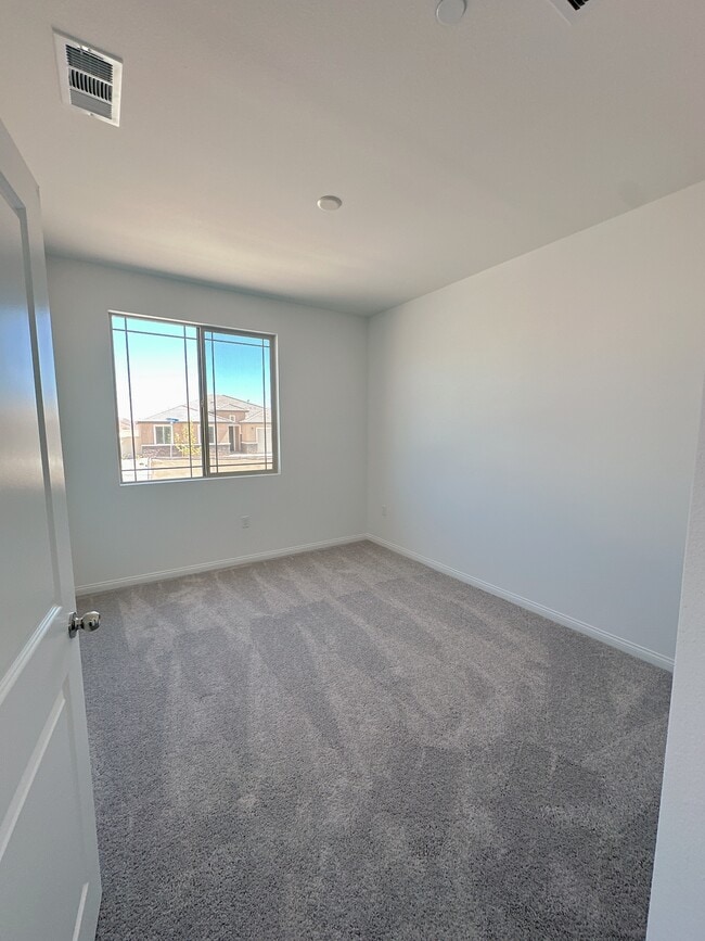 Photo - 4061 Hudson Ln