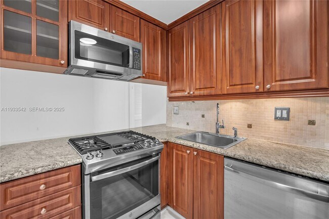 Photo - 3265 Virginia St Unidad 19