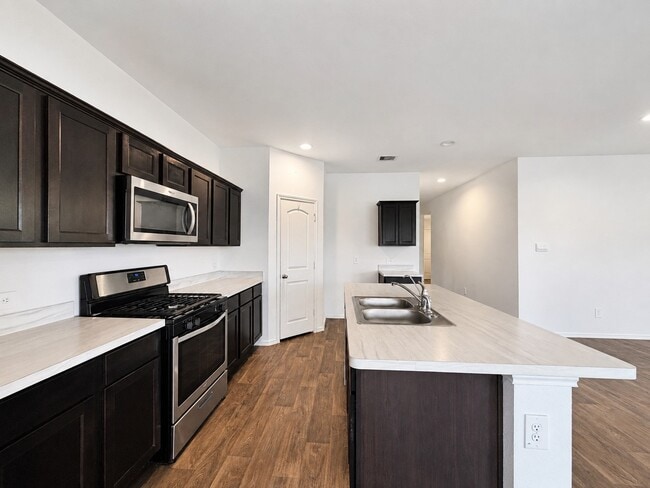 Photo - 21518 Corsica Cv Ct