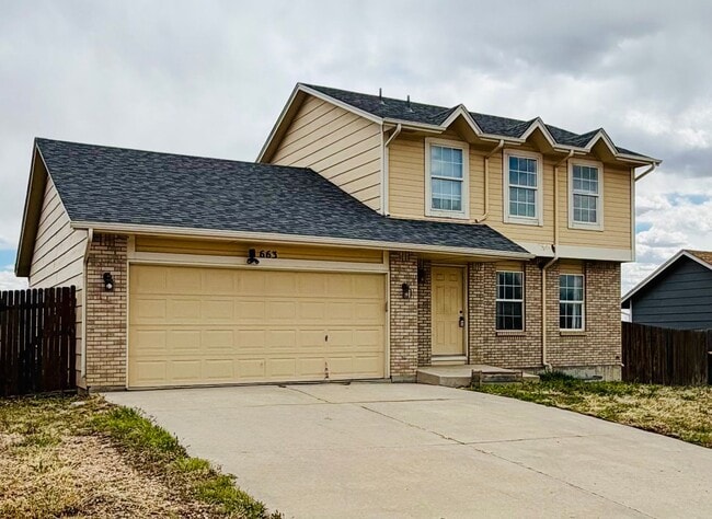 Building Photo - Colorado Springs Home with Basement and Fenced Yard! 4 beds and 3.5 Bath