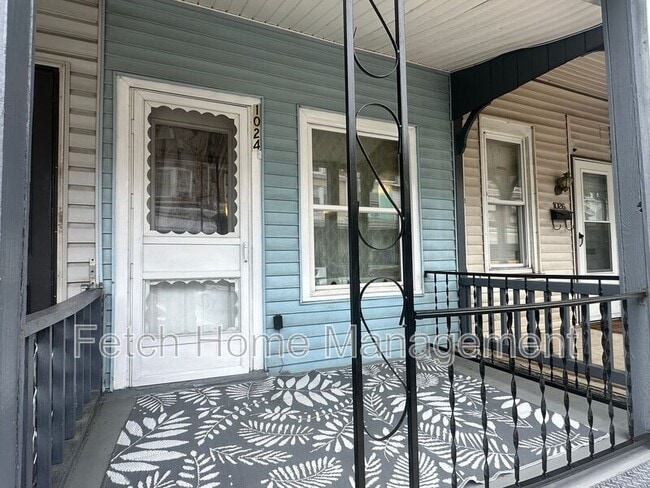 Photo - 1024 Birch St