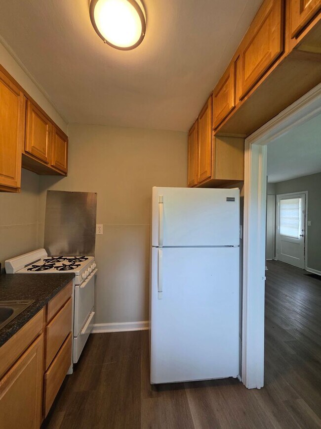 Photo - Spacious 1-Bedroom Duplex with Plenty of Kitchen Storage