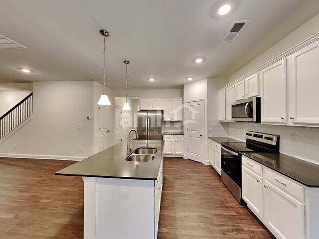 Photo - 3010 Ava Jane Court