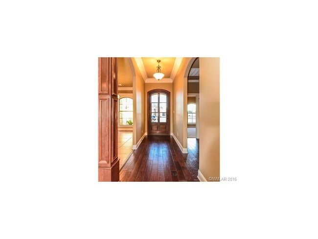 Photo - 4 Bedroom/3 Bath Home with Bonus Room in Gardens of Southgate