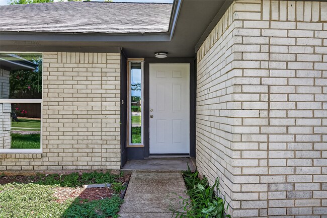 Photo - 509 Southern Oaks Dr