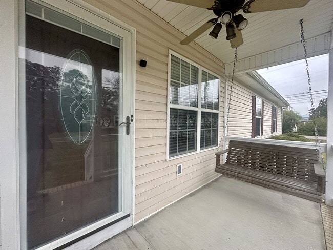 Photo - 695 Prater Rd