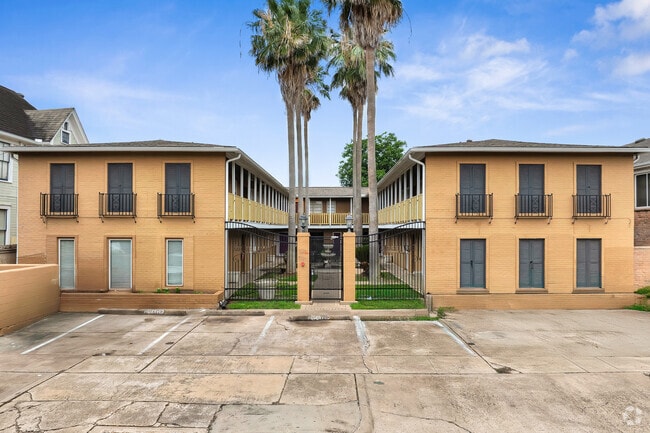 Building Photo - 3620 Garrott Rental