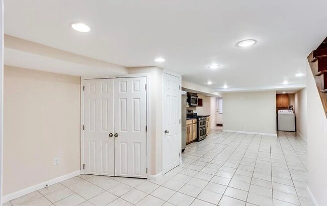 Photo - 729 Oldham St Unidad Basement