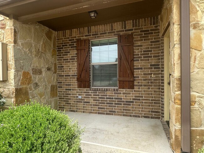 Photo - 406 Baby Bear Dr Unit A