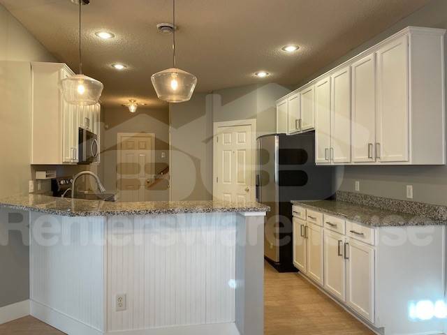 Photo - 11011 Oak Grv Cir