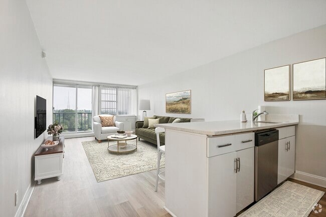 Building Photo - Chestnut Hill Tower Rental